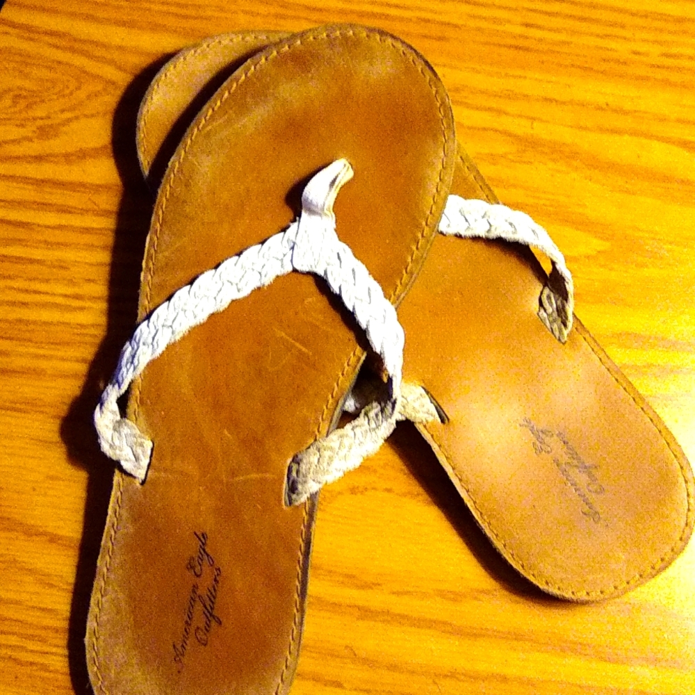 AE Sandals 🔥Bundle and save 3/$21🔥